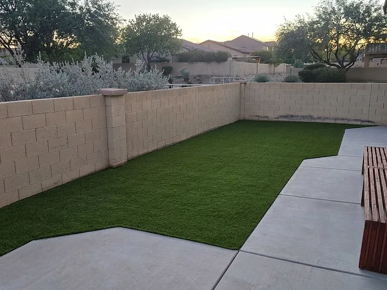 579 W Camino Sorpresa — Photo 2