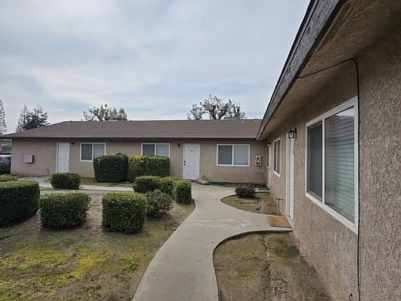 2nd image of 2224 Sylmar Ave #104