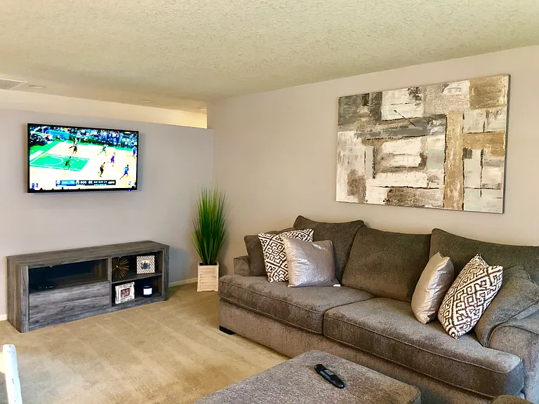 6325 SW Queen Ln — Photo 8