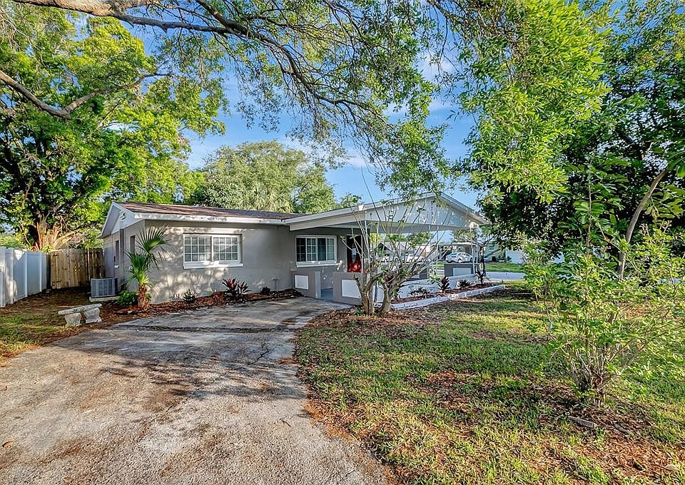1st image of 9780 PARK LAKE DRIVE N