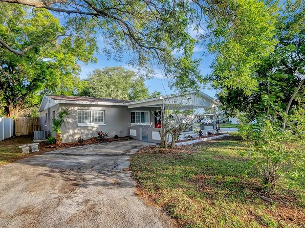 9780 Park Lake Dr N, Pinellas Park, FL 33782