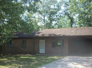 813 E Clinton Pl, Heber Springs, AR 72543