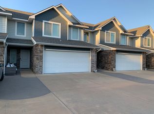 406 W Mike St APT 303, Andover, KS 67002