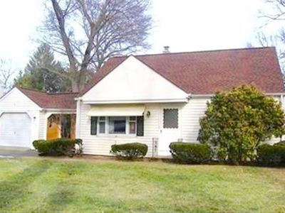446 Massachusetts Ave, West Springfield, MA, 01089