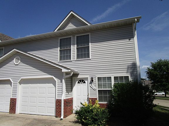 2nd image of 3512-3514 Delmar Ct