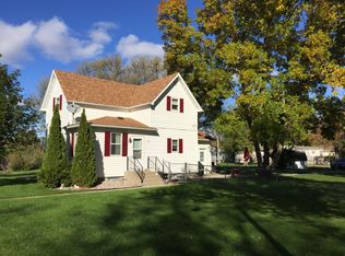 701 Truesdale Ave, Manvel, ND 58256