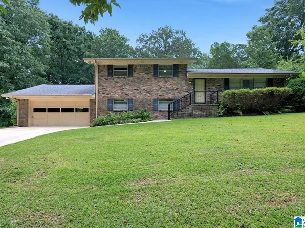 1275 Rosewood Dr, Mulga, AL 35118