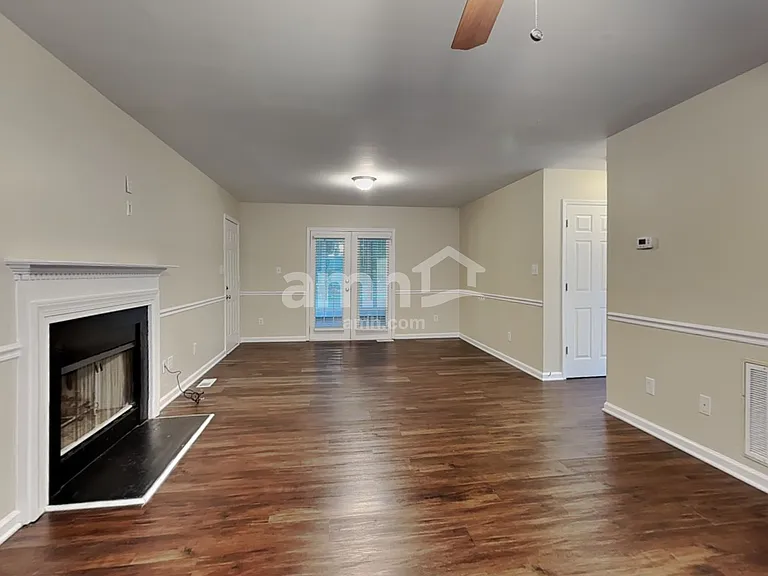 6112 Glenridge Ct — Photo 8