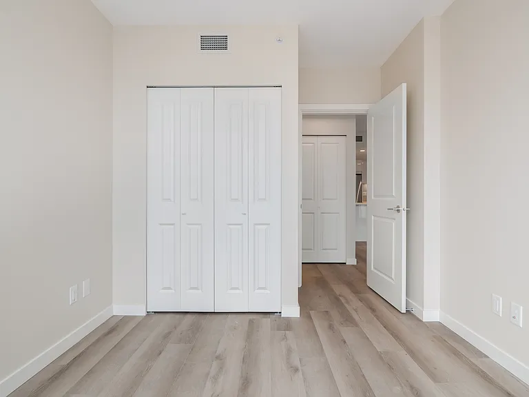 1182 Westwood St — Photo 39