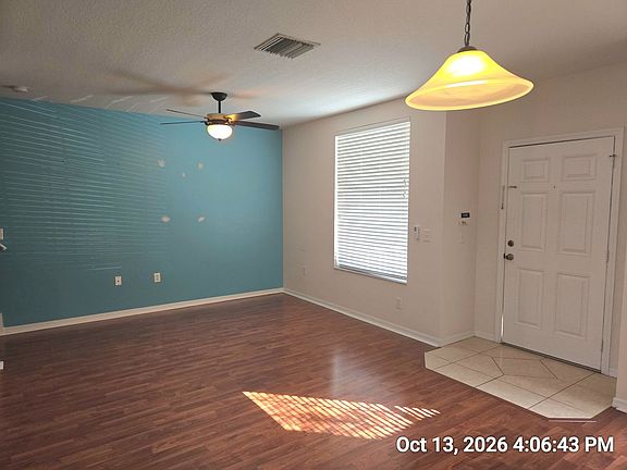 4th image of 1420 Blue Magnolia Rd