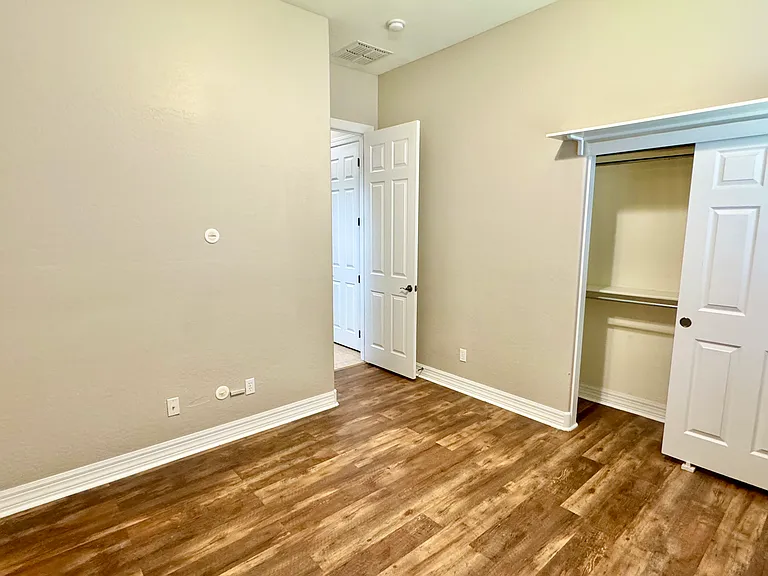 1356 E Lovebird Ct — Photo 21