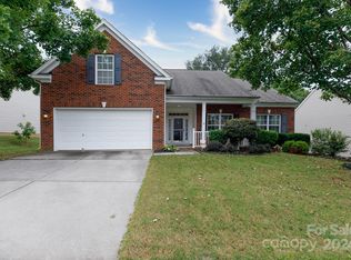 10492 Tintinhull Dr, Indian Land, SC 29707