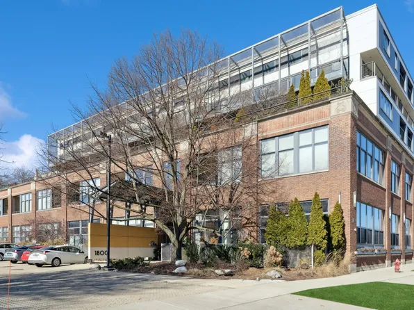 1800 Ridge Ave Unit 105, Evanston, IL 60201