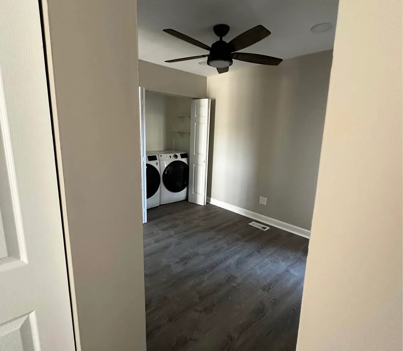 Lake Hickory Condos Unit 41 — Photo 4