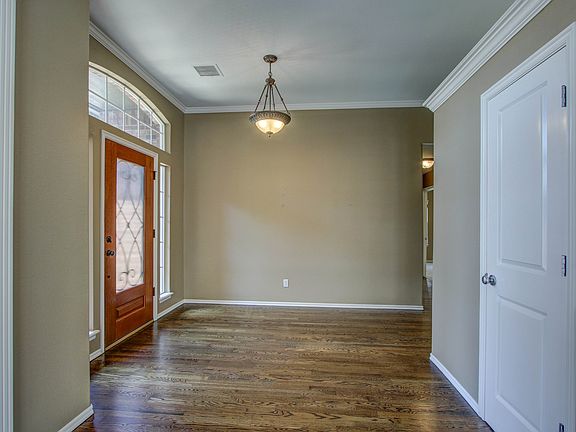 3rd image of 7416 E Knoxville St