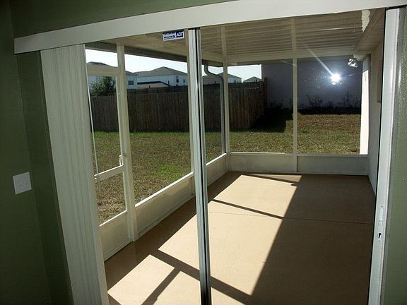 3rd image of 3689 Wellington Pl
