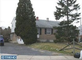 94 Fairview St, Reading, PA 19605