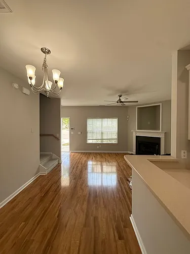 4101 Perrine St Photo 1
