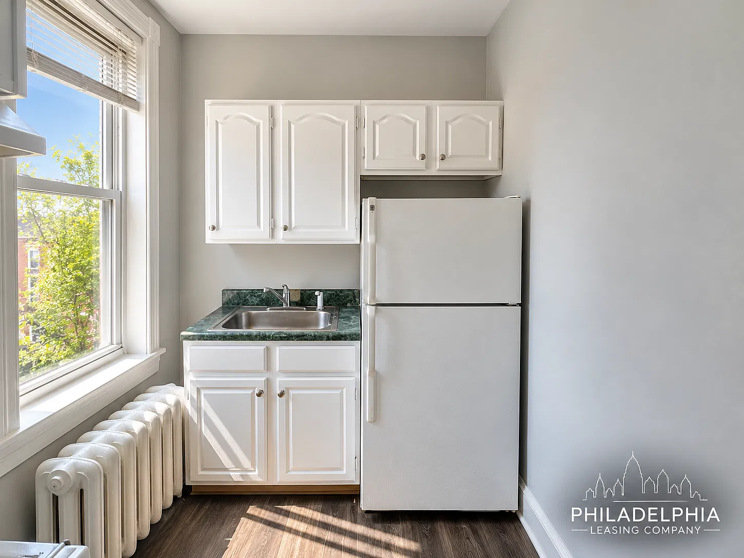 2 bed, 800 sqft, $1,295 — Photo 2