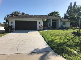 1214 SW 14th St, Cape Coral, FL 33991
