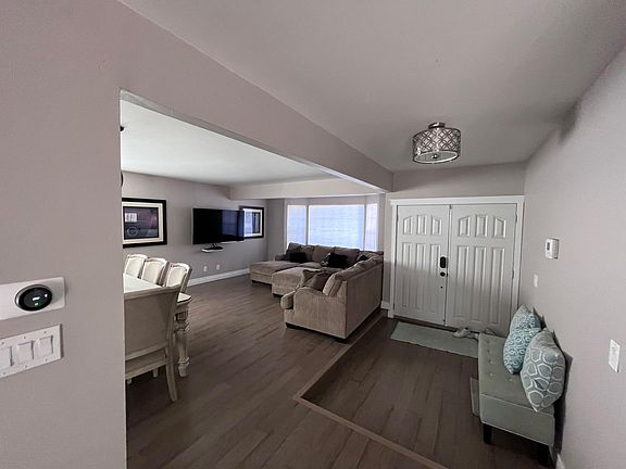 4th image of 6017 Majorca Ct