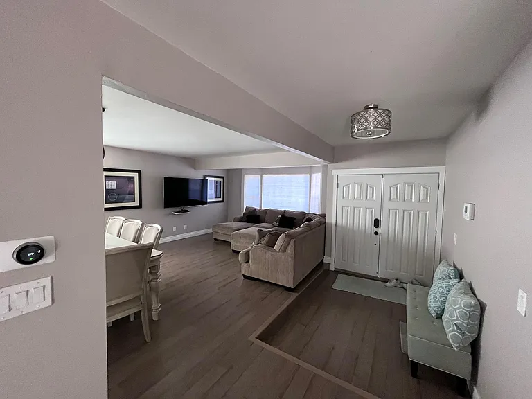 6017 Majorca Ct — Photo 4