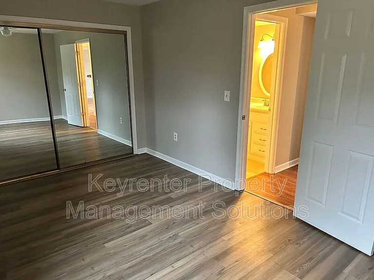 700 Rife Rd #11C — Photo 15