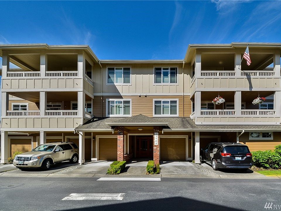 1st image of 23908 NE 115th Ln Unit 204