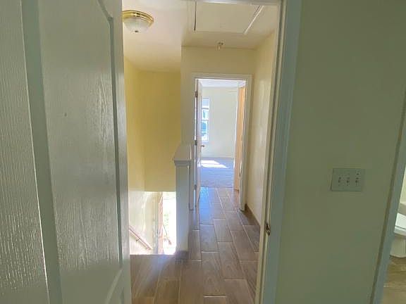 4th image of 5711 Seths Dr