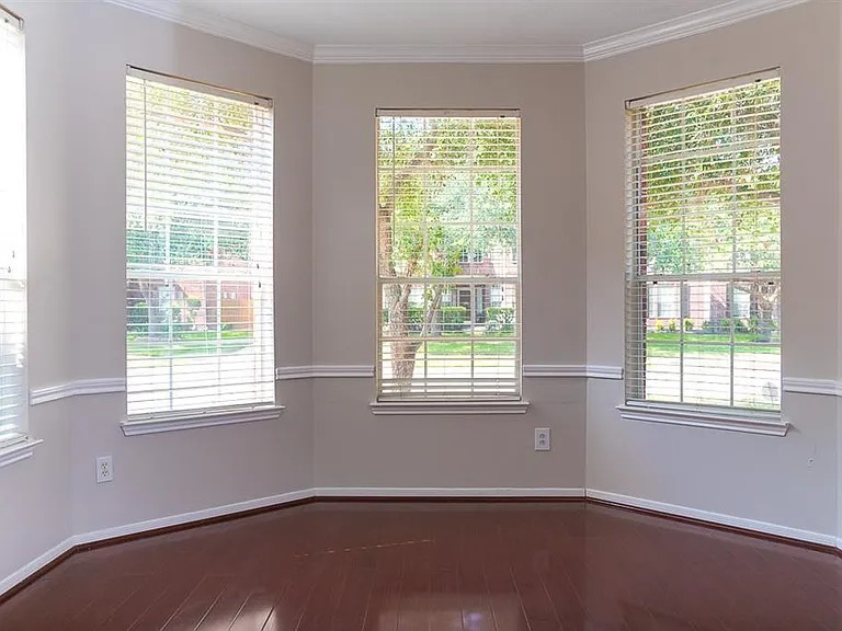 15411 Seminole Canyon Dr — Photo 11