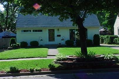 1st image of 2455 Noel Ave SW