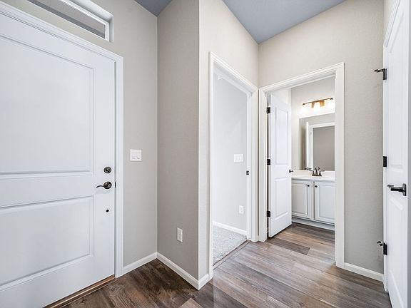 Entry Guest Bath