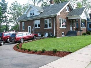 220 Fox St, Mukwonago, WI 53149