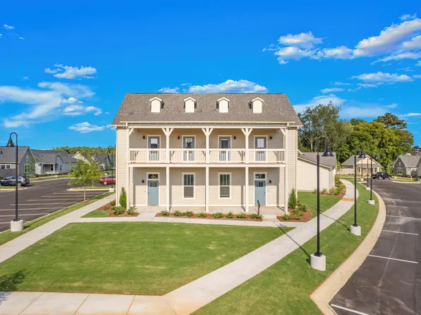 The Villas at Old Monrovia