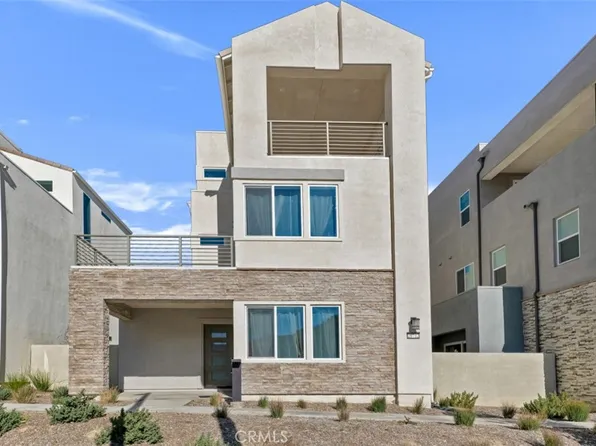 26712 Afton Ln, Valencia, CA 91381