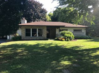 3565 Bambi Ln, Oshkosh, WI 54904