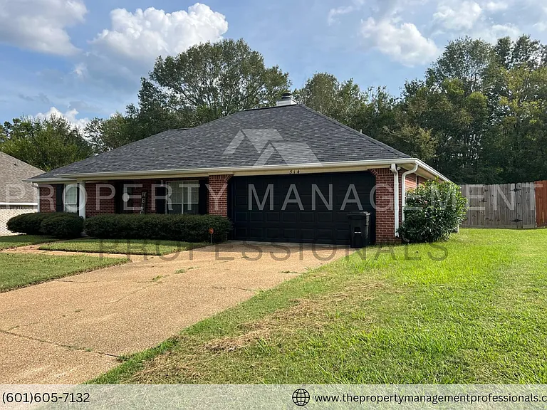 514 Oak Ridge Way — Photo 2