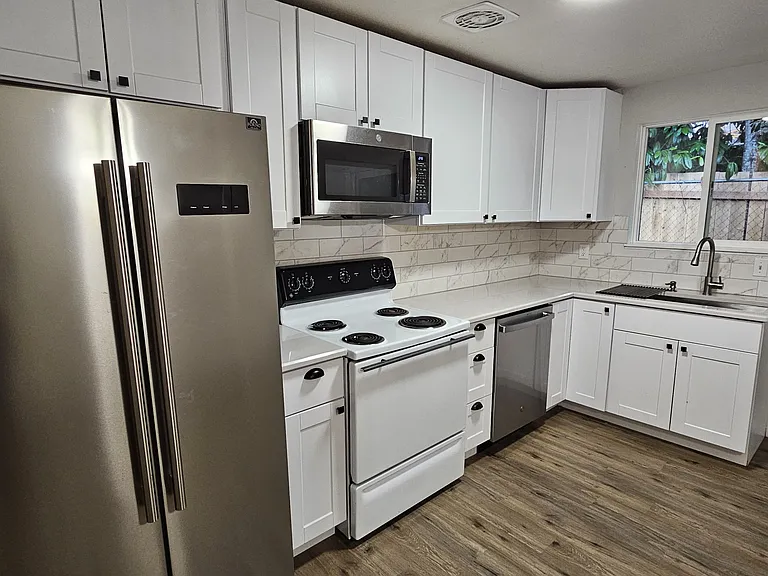 18616 Midhill Cir — Photo 7