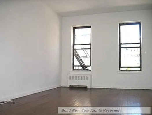 Rented by Bond New York | media 22