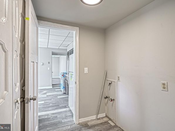 562 Race St, Millersburg, PA 17061