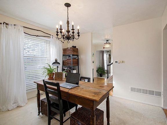 5th image of 1843 Crabtree Ln