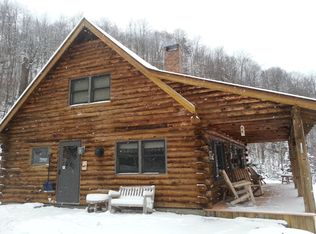 41 Spooner Rd, Pittsburg, NH 03592