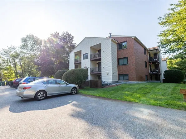 189 Littleton Rd Unit 10, Chelmsford, MA 01824