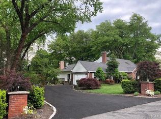 12 Woodbine Rd, New City, NY 10956