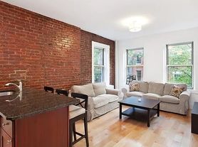 143 Waverly Pl, New York, NY