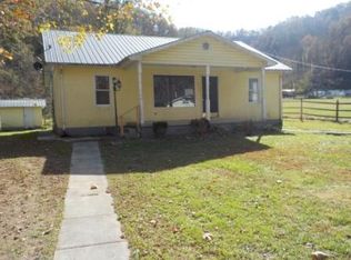 5707 Longfork Rd, Virgie, KY 41572