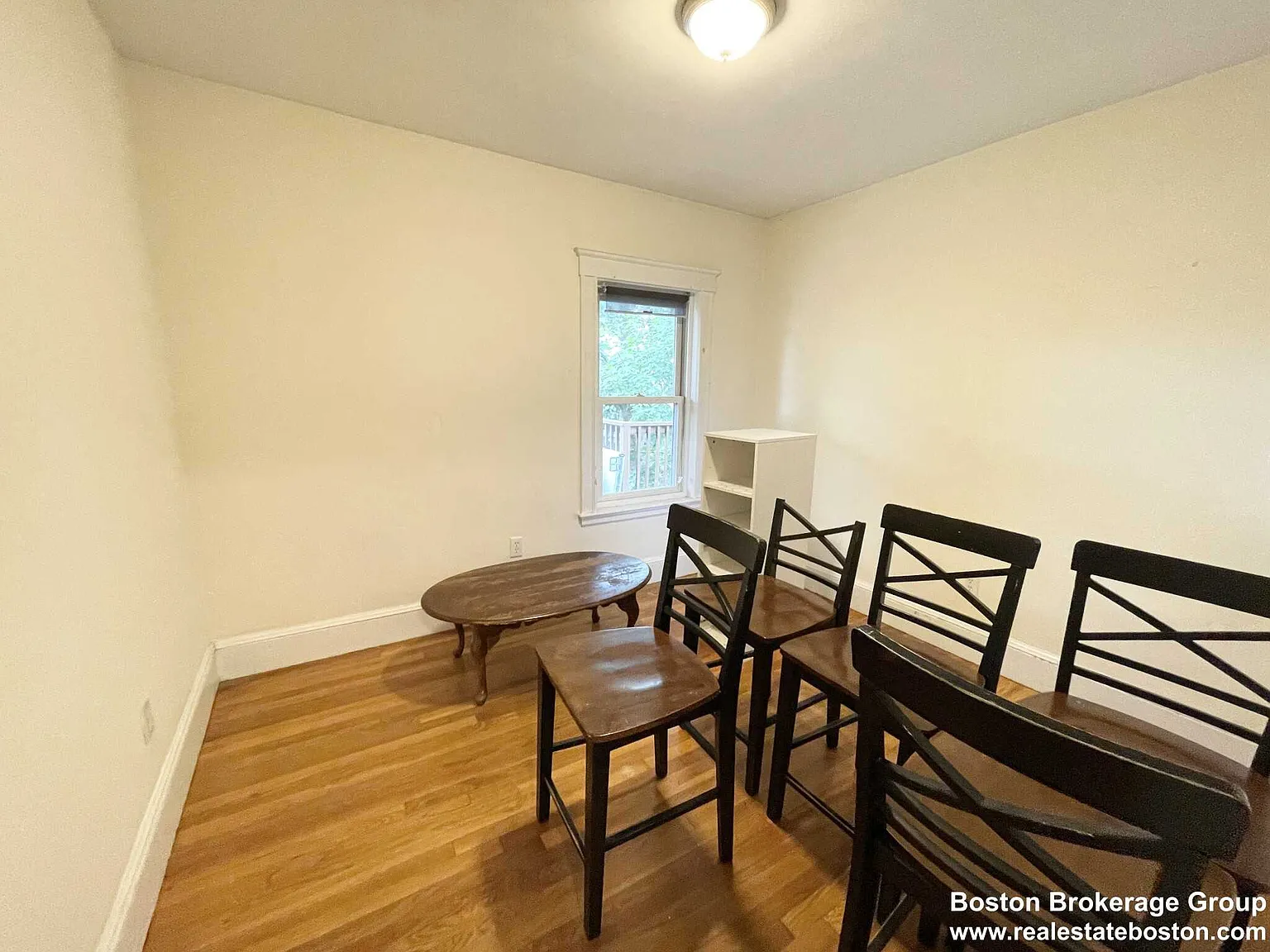 4 bed, $6,800 — Photo 2