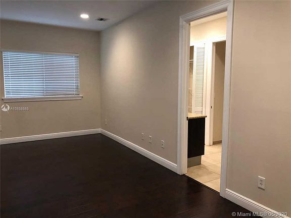 2nd image of 906 NE 4th St #906