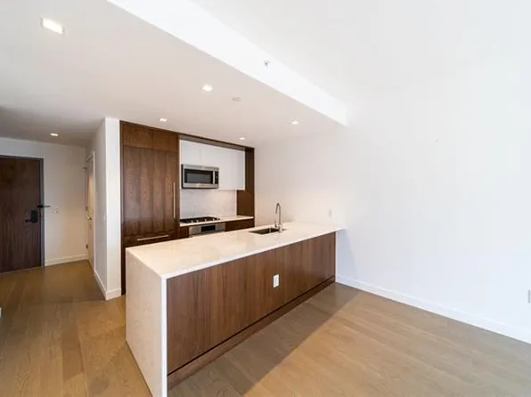 75 Park Ln S APT 1408, Jersey City, NJ 07310