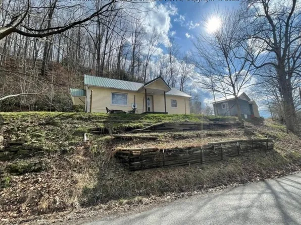 292 Maysel Laurel Ridge Rd, Maysel, WV 25133